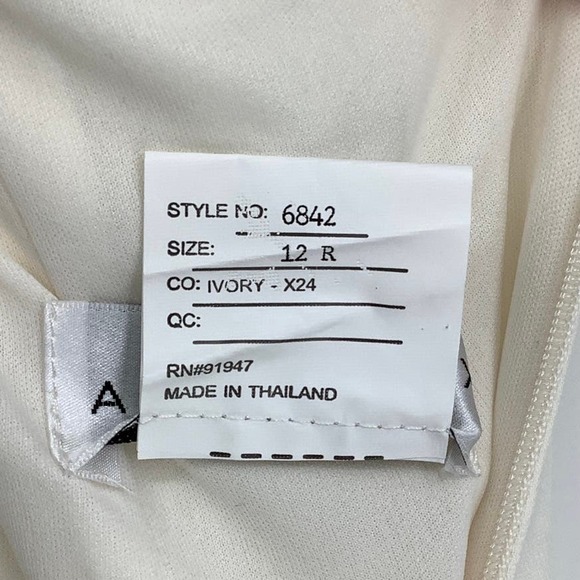 NEW! After Six Size 12 Crepe Halter Tuxedo Max Dress Ivory $242 msrp I22-3 - Picture 6 of 10